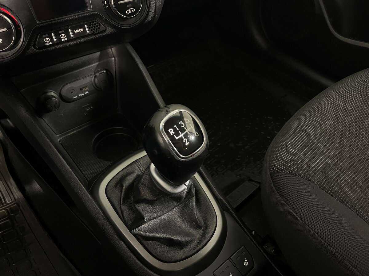 Kia Rio 6-speed, 2014 Фото №14
