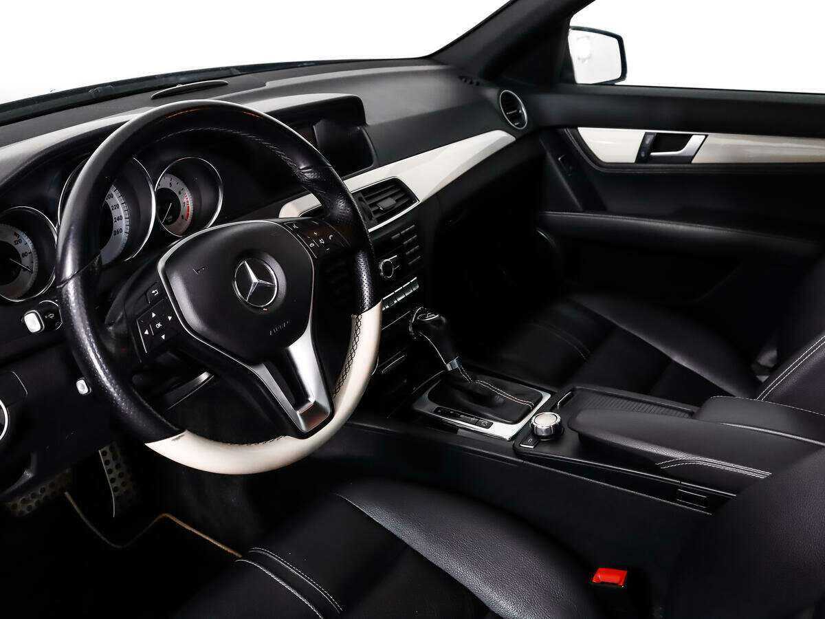 Mercedes-Benz C-Класс 250, 2012 Фото №9