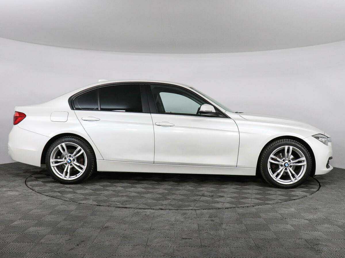 BMW 3 серии 318i, 2016 Фото №4