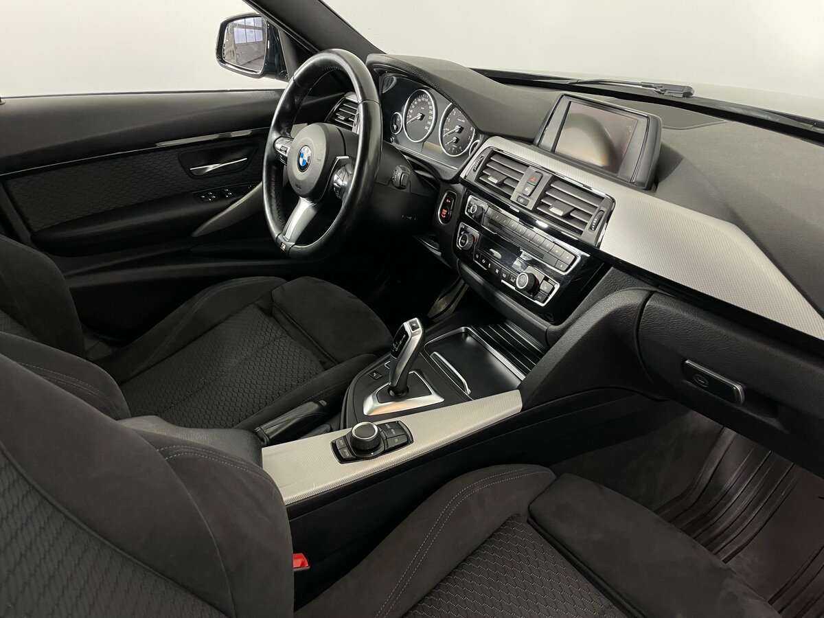 BMW 3 серии 320i xDrive, 2016 Фото №15