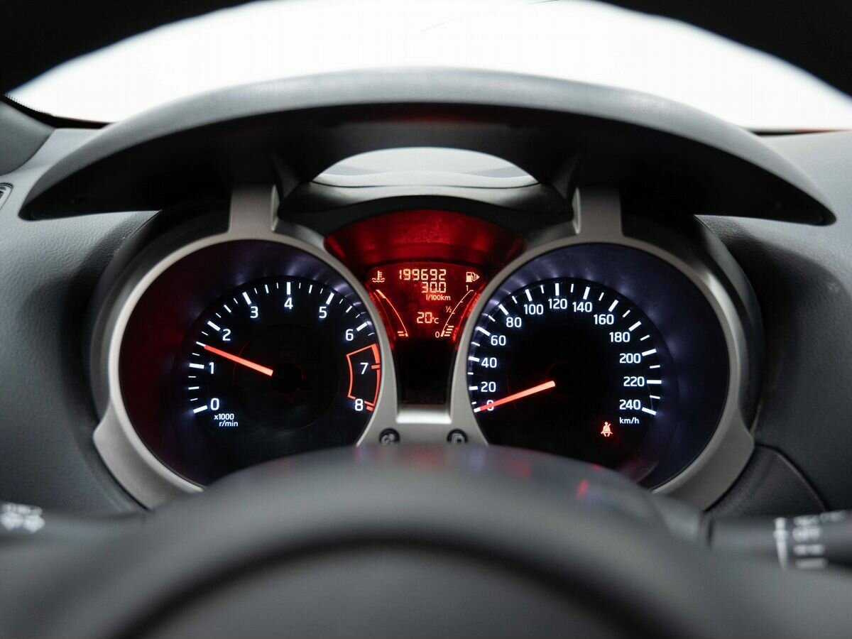 Nissan Juke, 2012 Фото №15