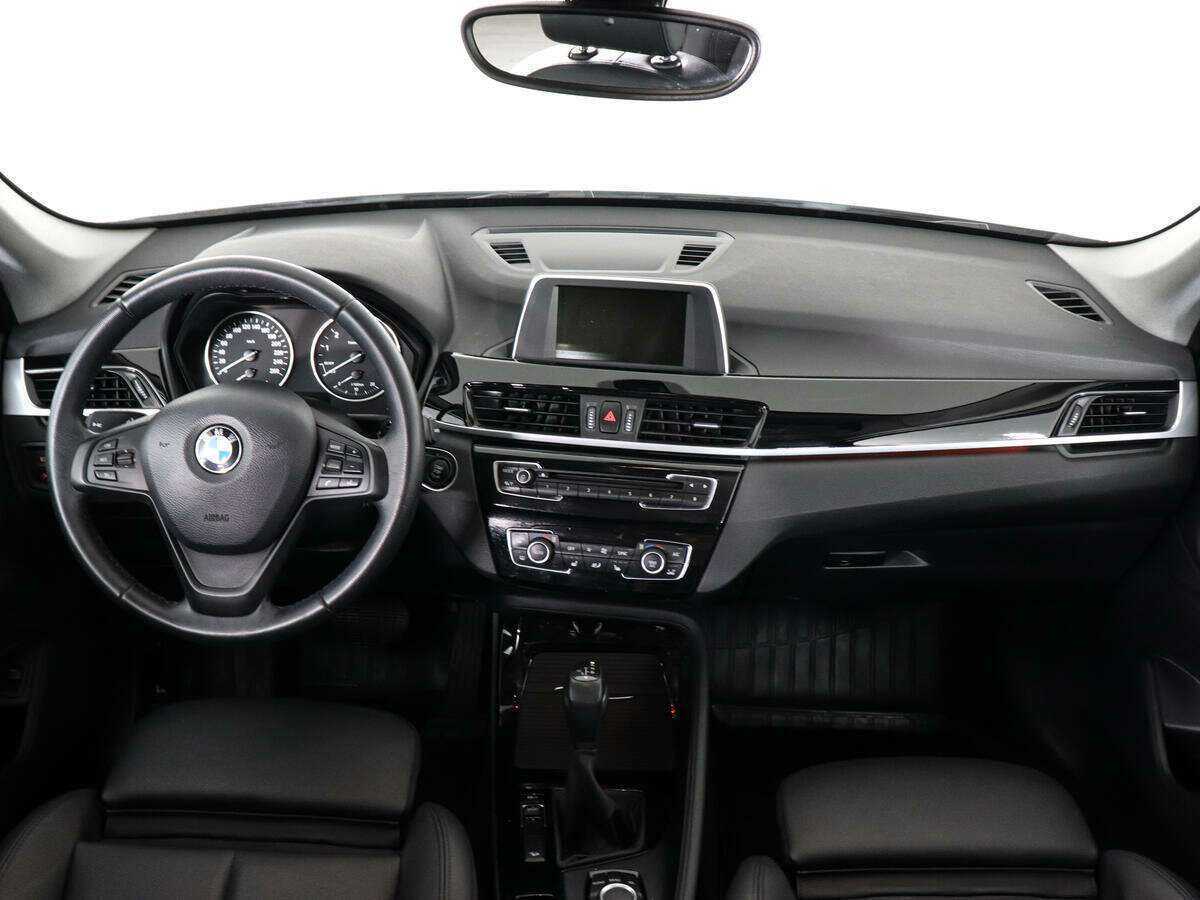 BMW X1 20i xDrive, 2016 Фото №8
