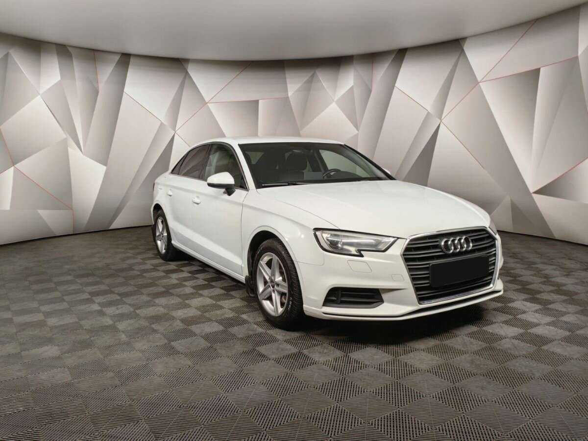 Audi A3, 2019 Фото №3