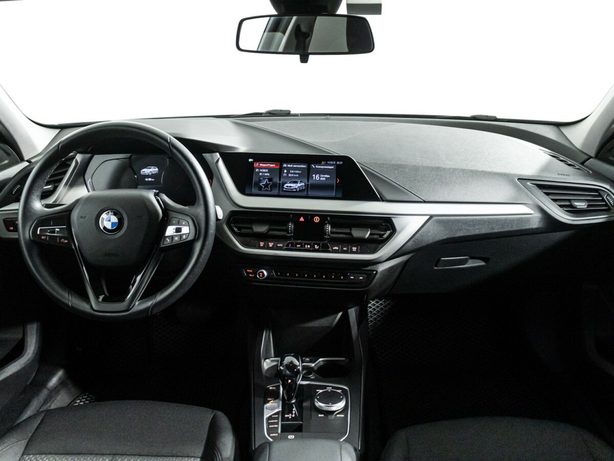 BMW 1 серии 116d III (F40), 2020 Фото №13