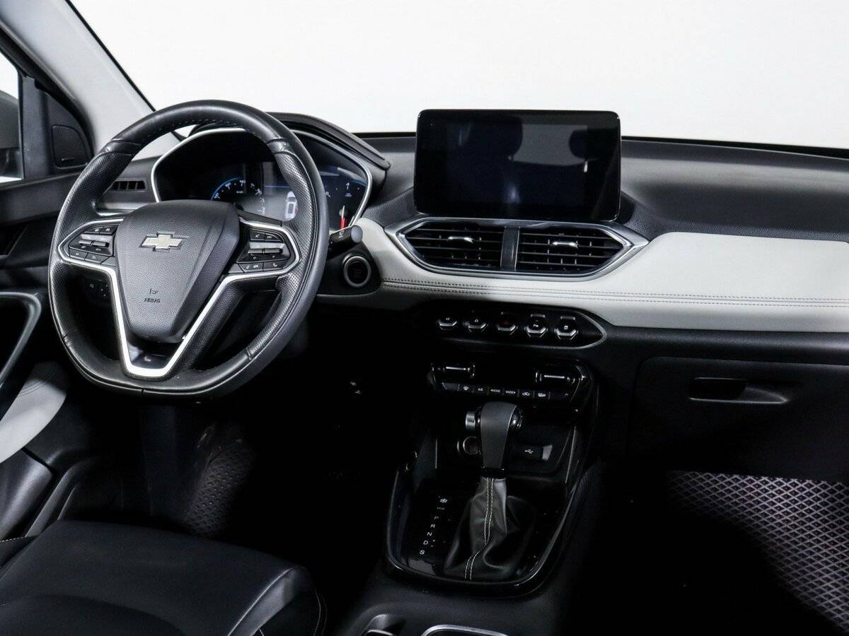 Chevrolet Captiva, 2022 Фото №7