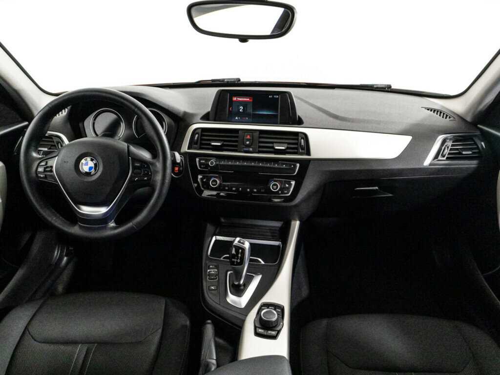 BMW 1 серии 118i, 2017 Фото №13