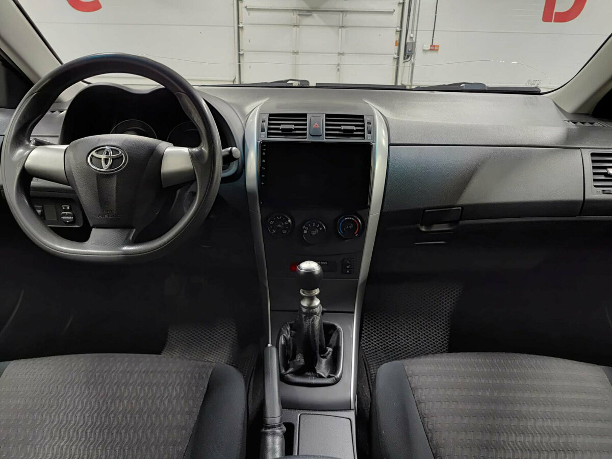 Toyota Corolla X (E140, E150) Рестайлинг, 2012 Фото №14