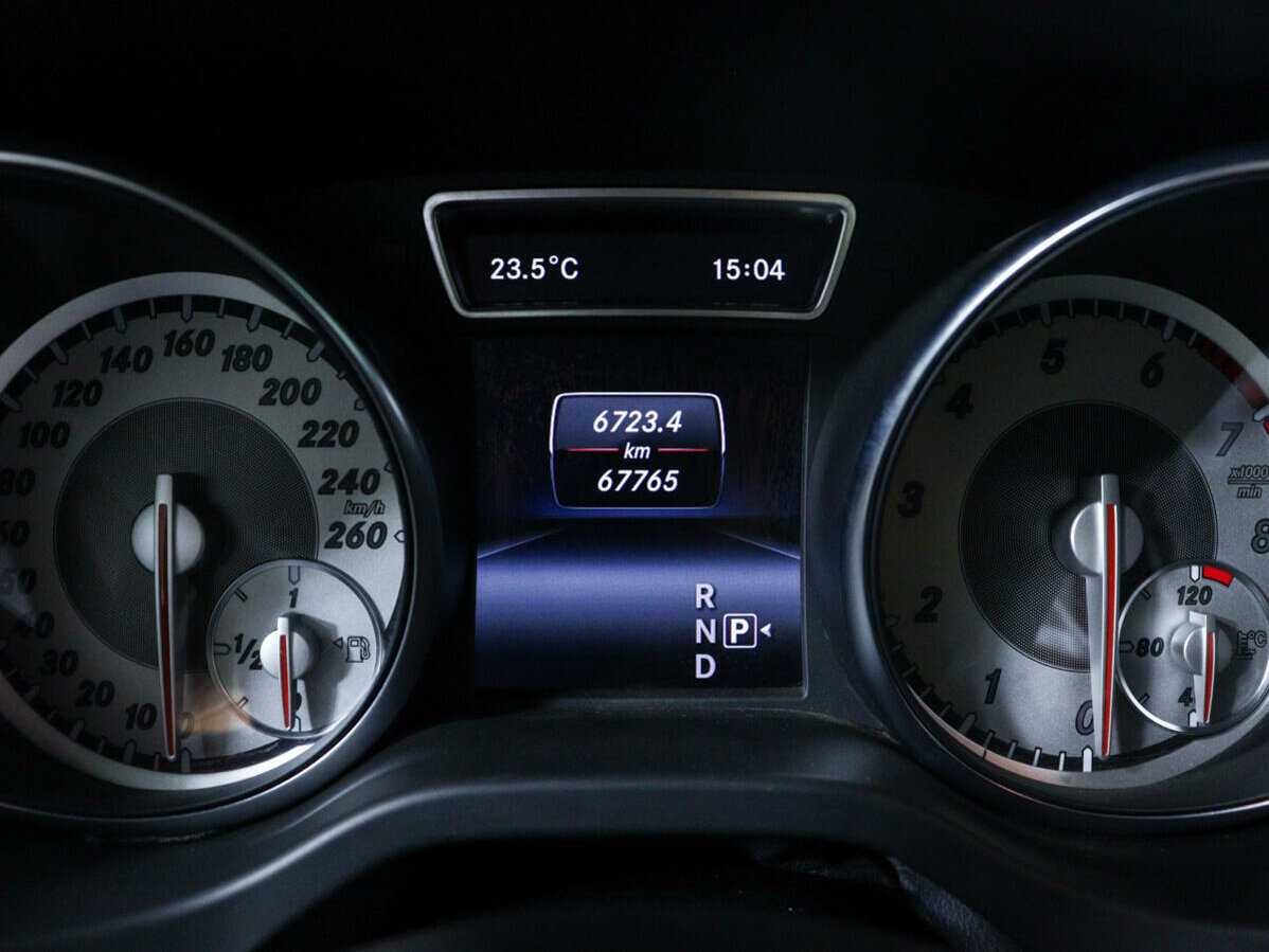 Mercedes-Benz CLA 200, 2013 Фото №10
