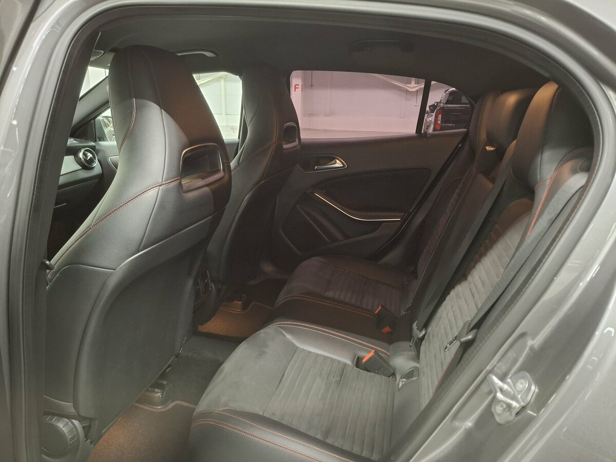 Mercedes-Benz GLA 250 I (X156) Рестайлинг, 2019 Фото №12