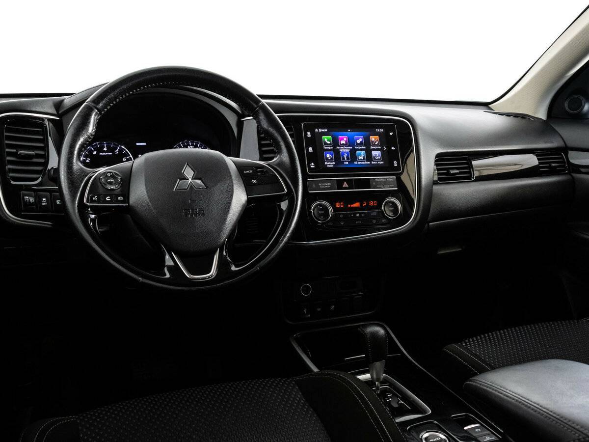 Mitsubishi Outlander, 2019 Фото №11