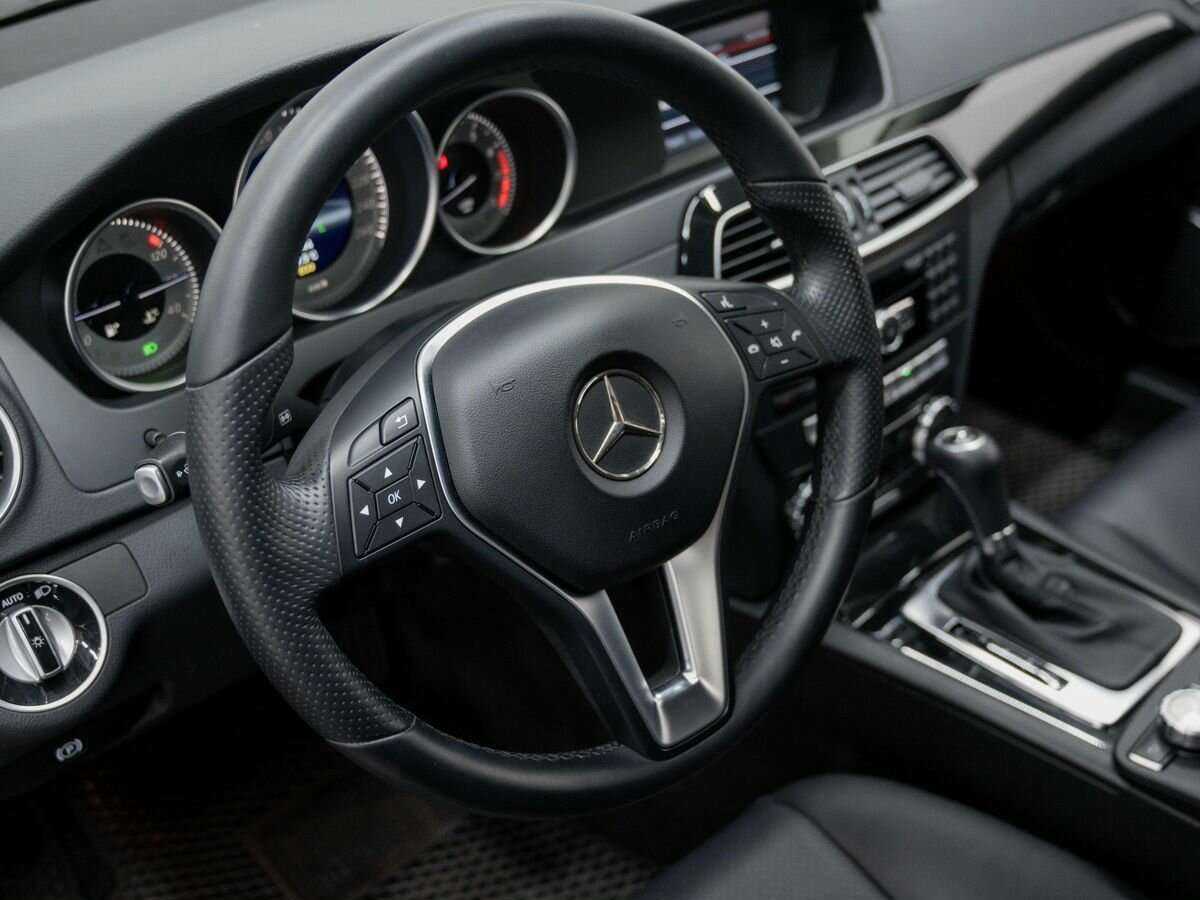 Mercedes-Benz C-Класс 250, 2013 Фото №17