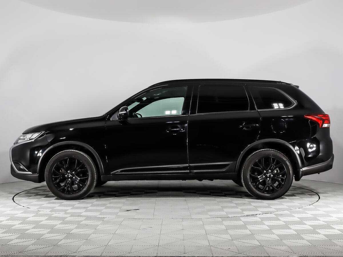 Mitsubishi Outlander, 2021 Фото №8