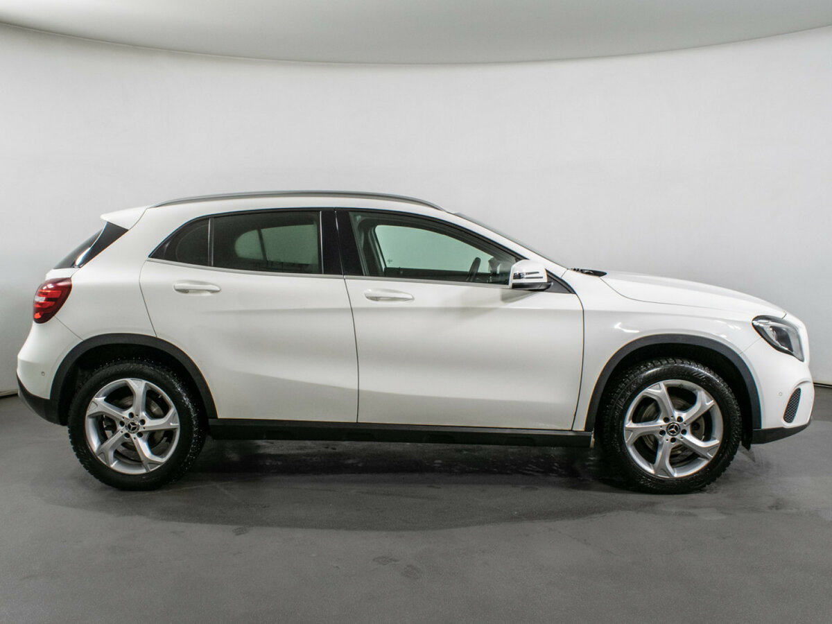 Mercedes-Benz GLA 200 I (X156) Рестайлинг, 2018 Фото №4