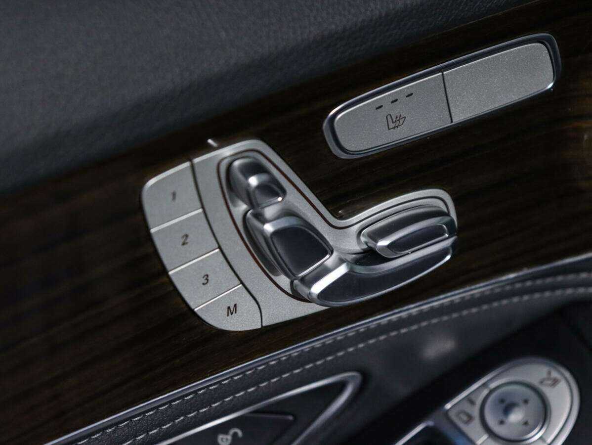 Mercedes-Benz C-Класс 250 BlueTEC, 2015 Фото №16