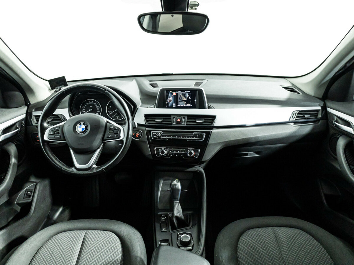 BMW X1 18d xDrive II (F48), 2017 Фото №12