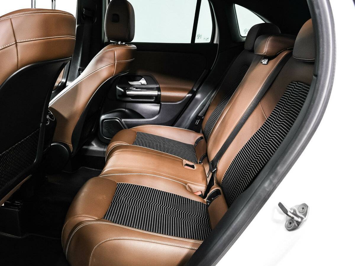 Mercedes-Benz GLA 200, 2020 Фото №14