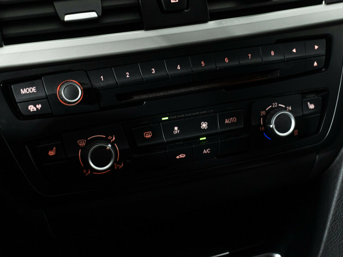 BMW 3 серии 320i VI (F3x), 2014 Фото №15