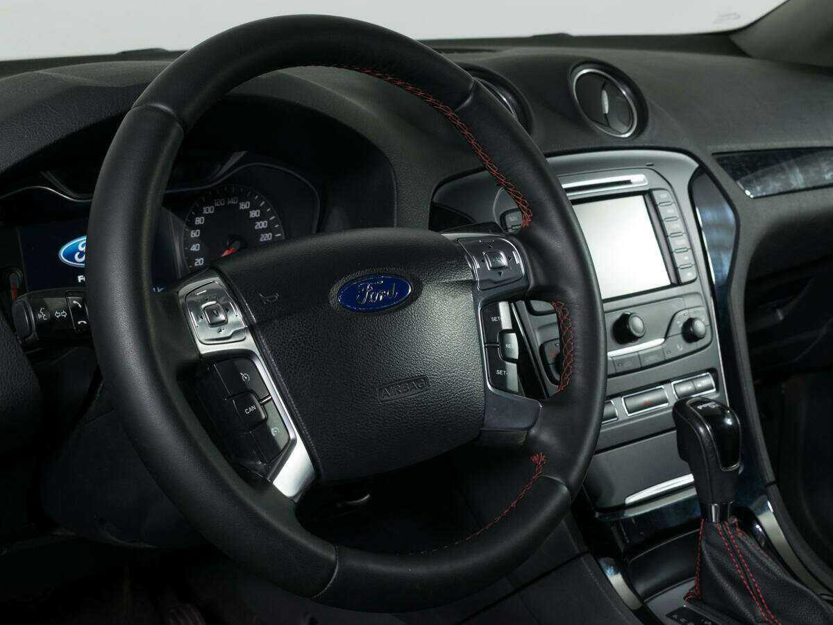 Ford Mondeo, 2012 Фото №13
