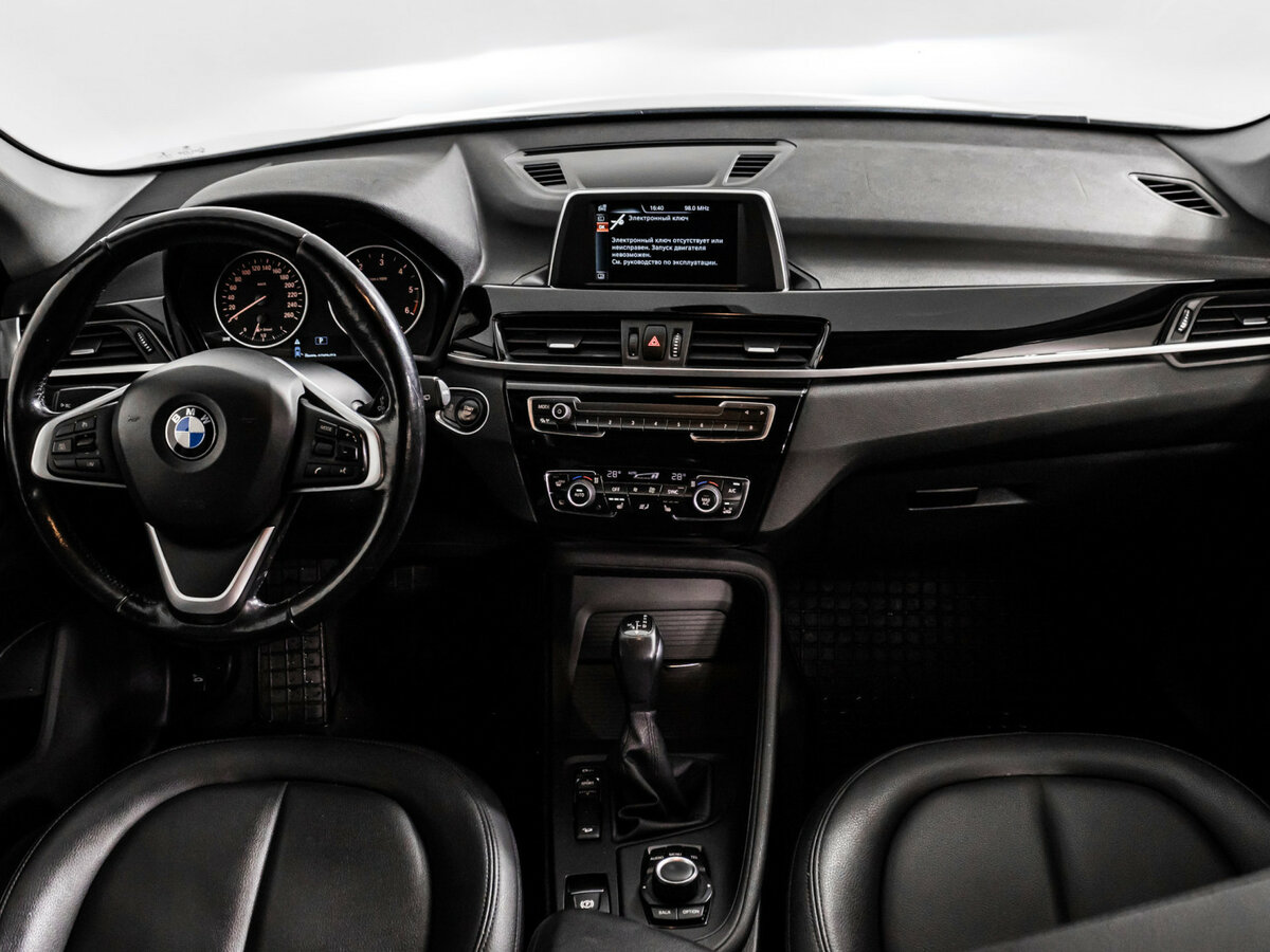 BMW X1 18d xDrive II (F48), 2017 Фото №10