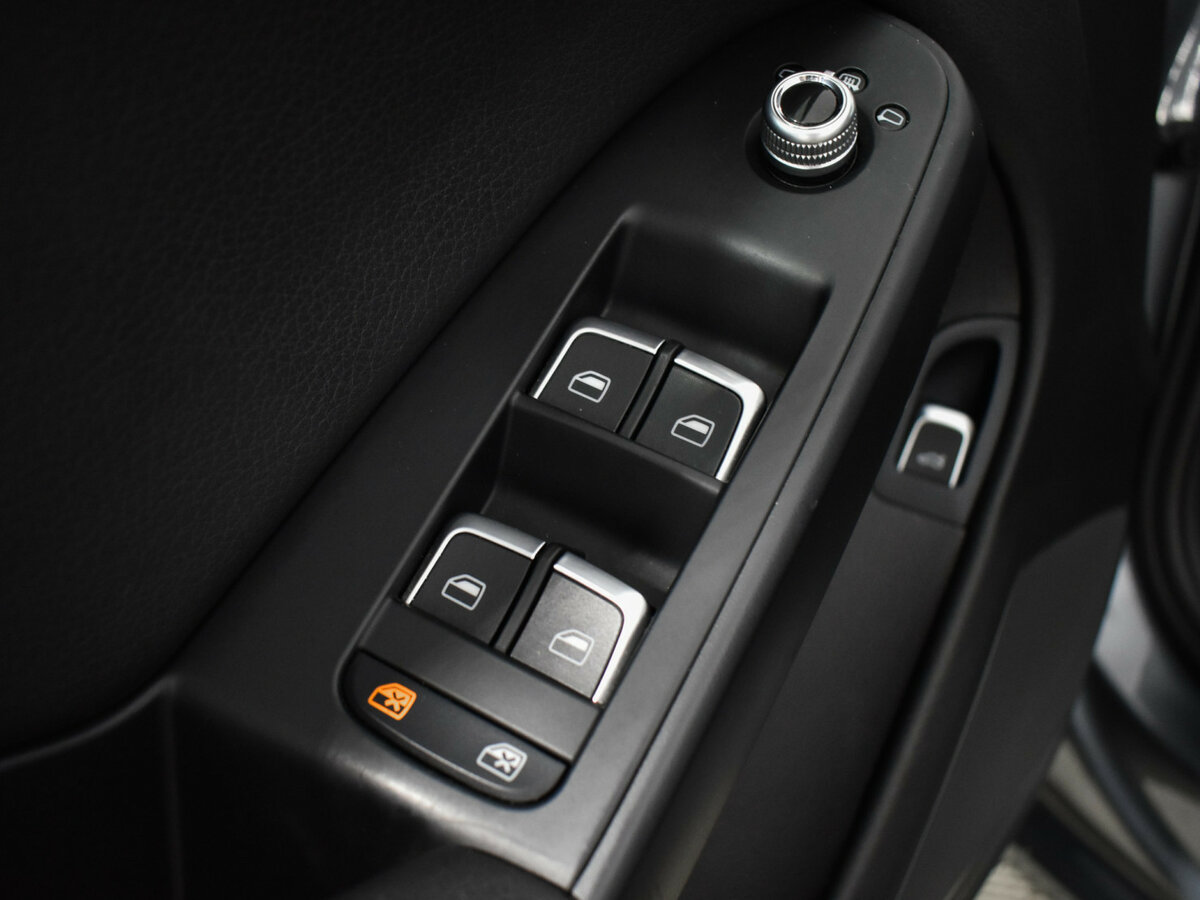 Audi A4 IV (B8) Рестайлинг, 2015 Фото №14