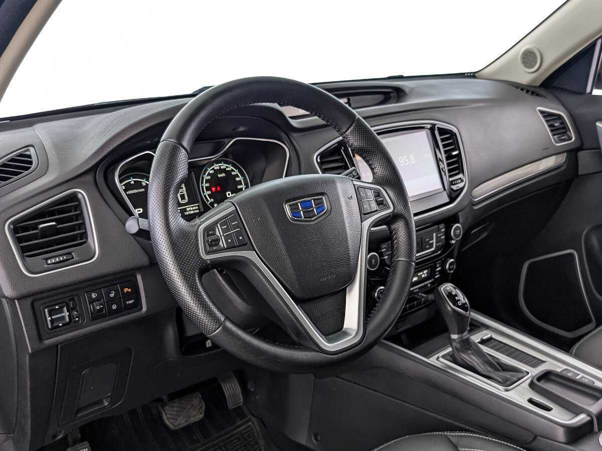 Geely Emgrand X7, 2019 Фото №15
