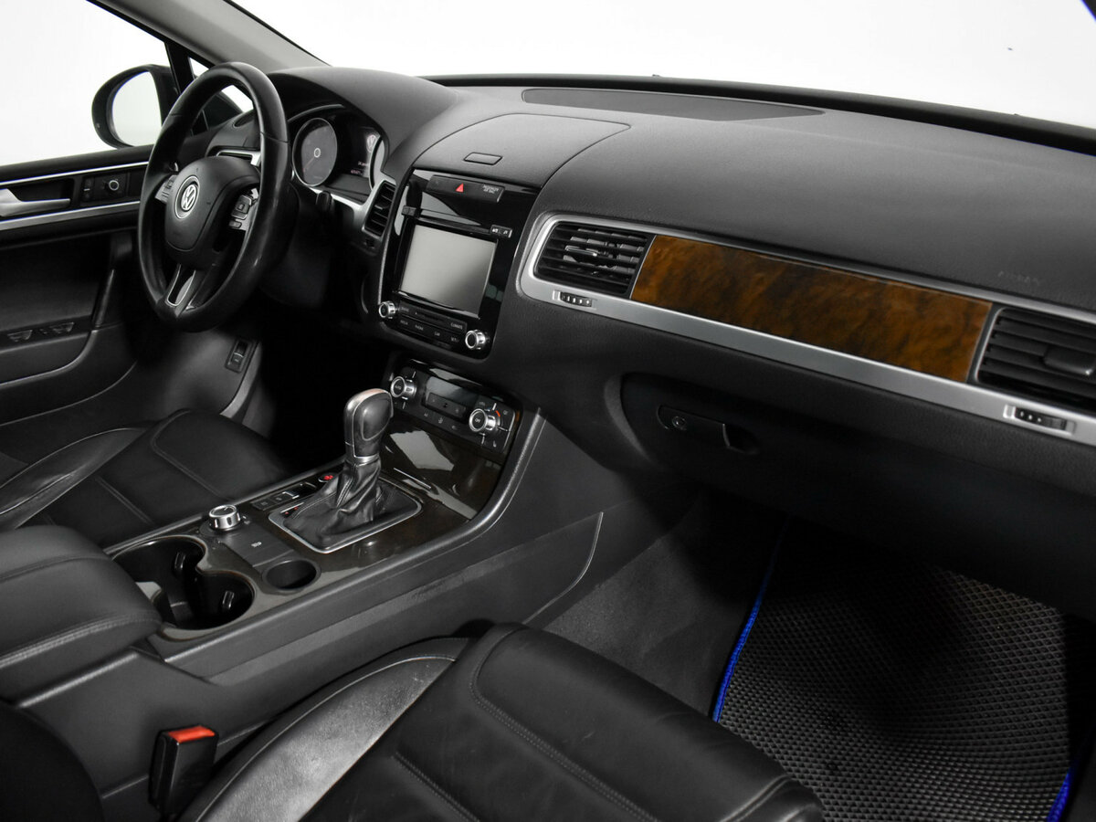 Volkswagen Touareg II, 2014 Фото №11