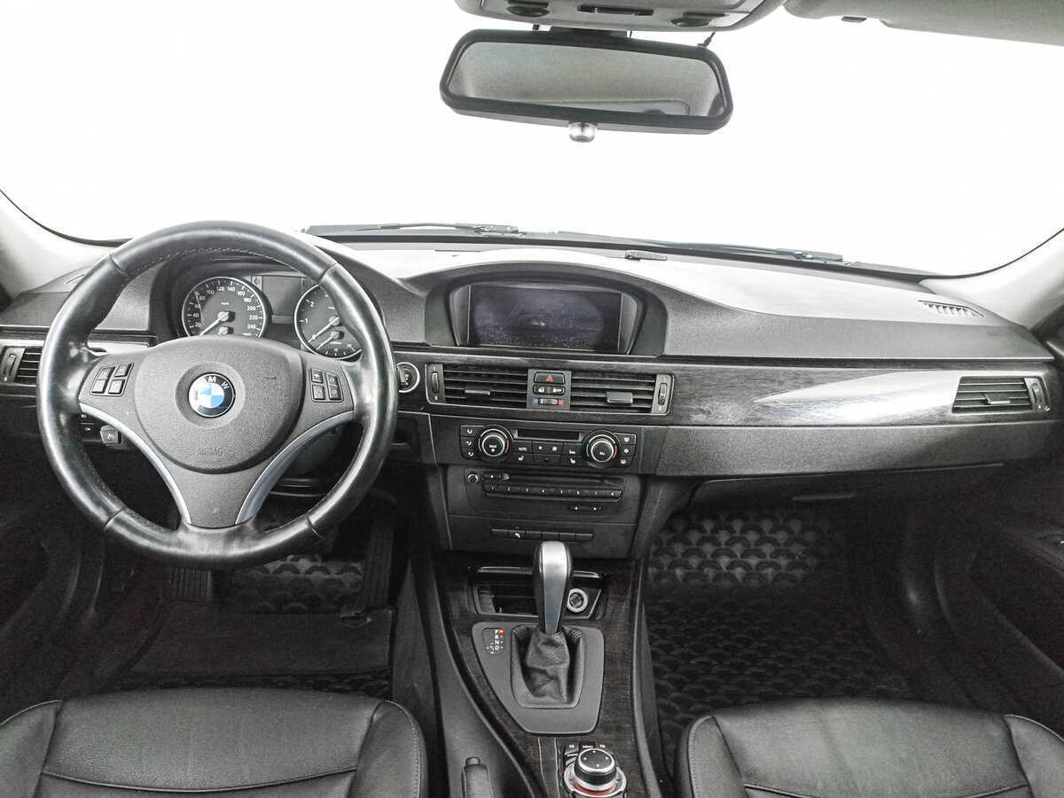 BMW 3 серии 320i, 2012 Фото №12