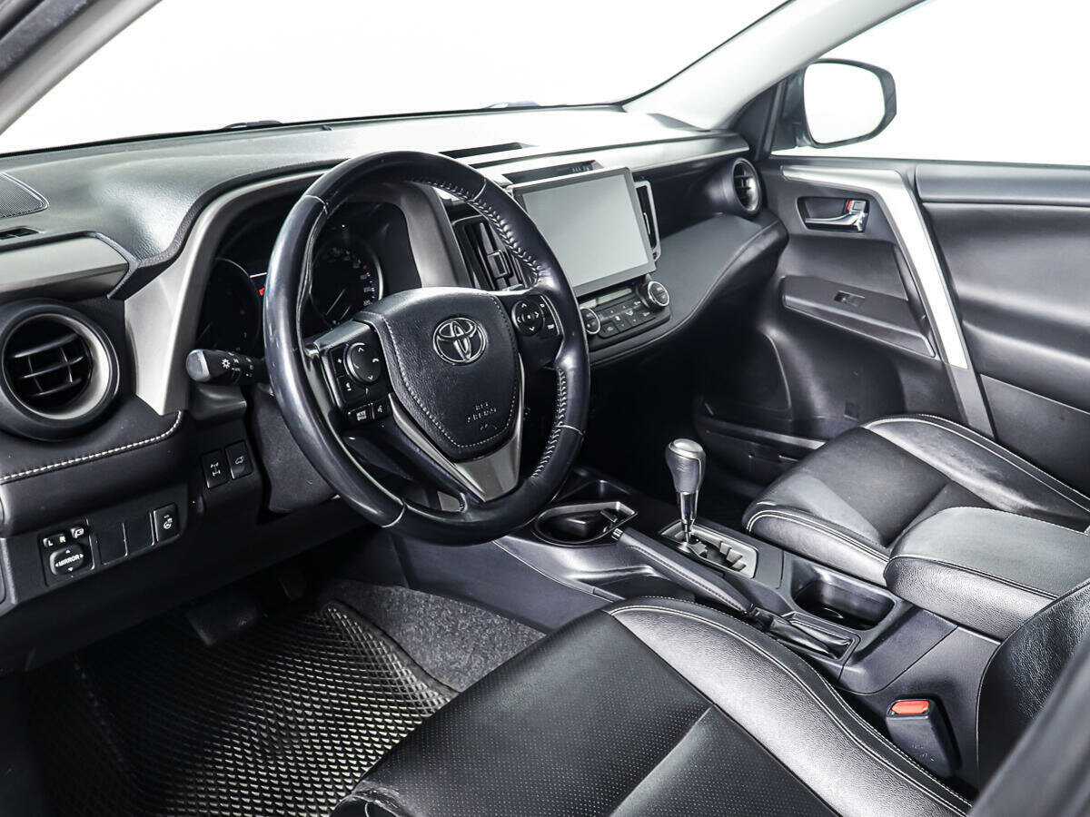 Toyota RAV4, 2019 Фото №15