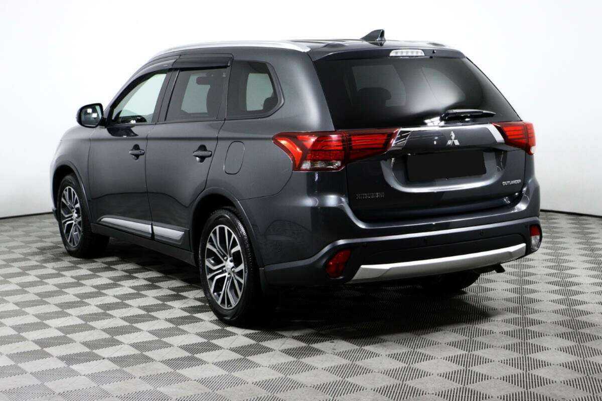 Mitsubishi Outlander, 2018 Фото №7