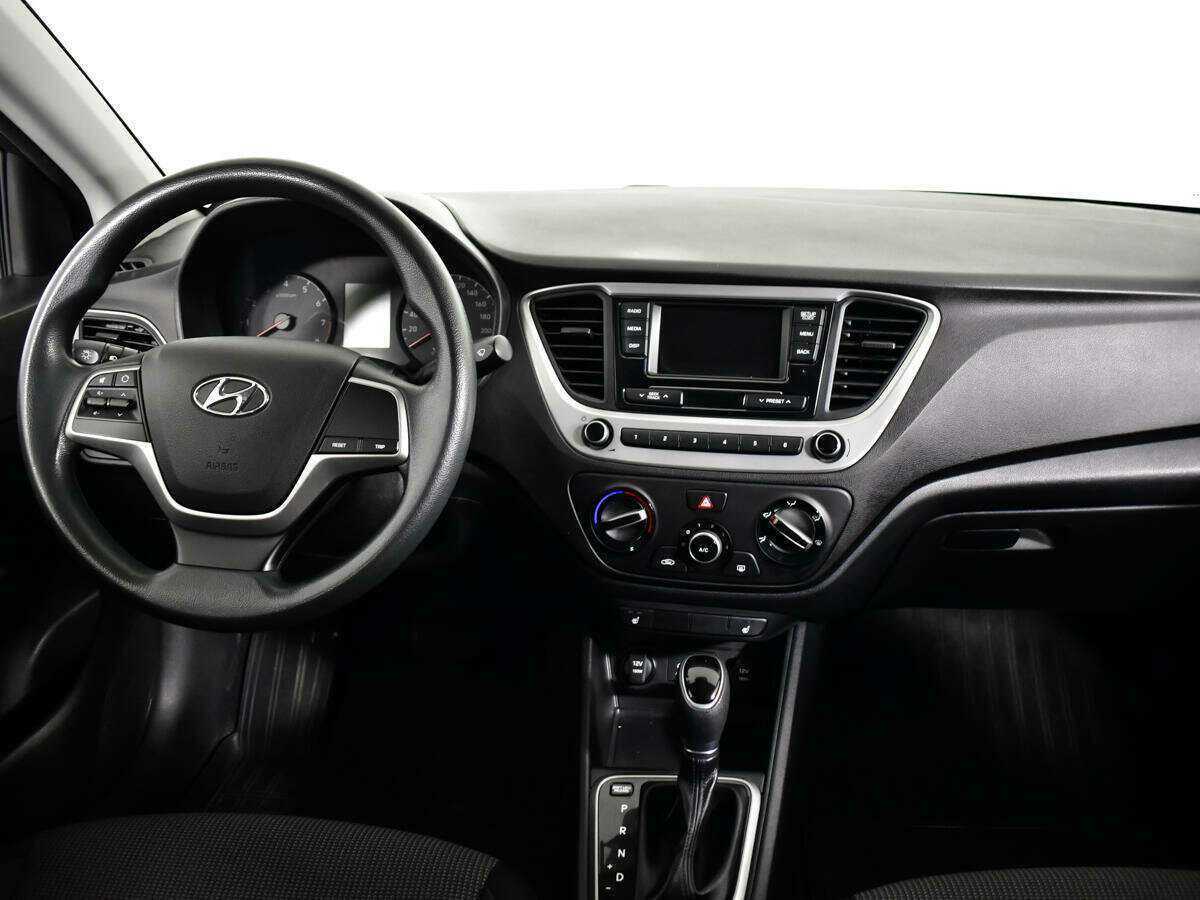 Hyundai Solaris, 2017 Фото №12