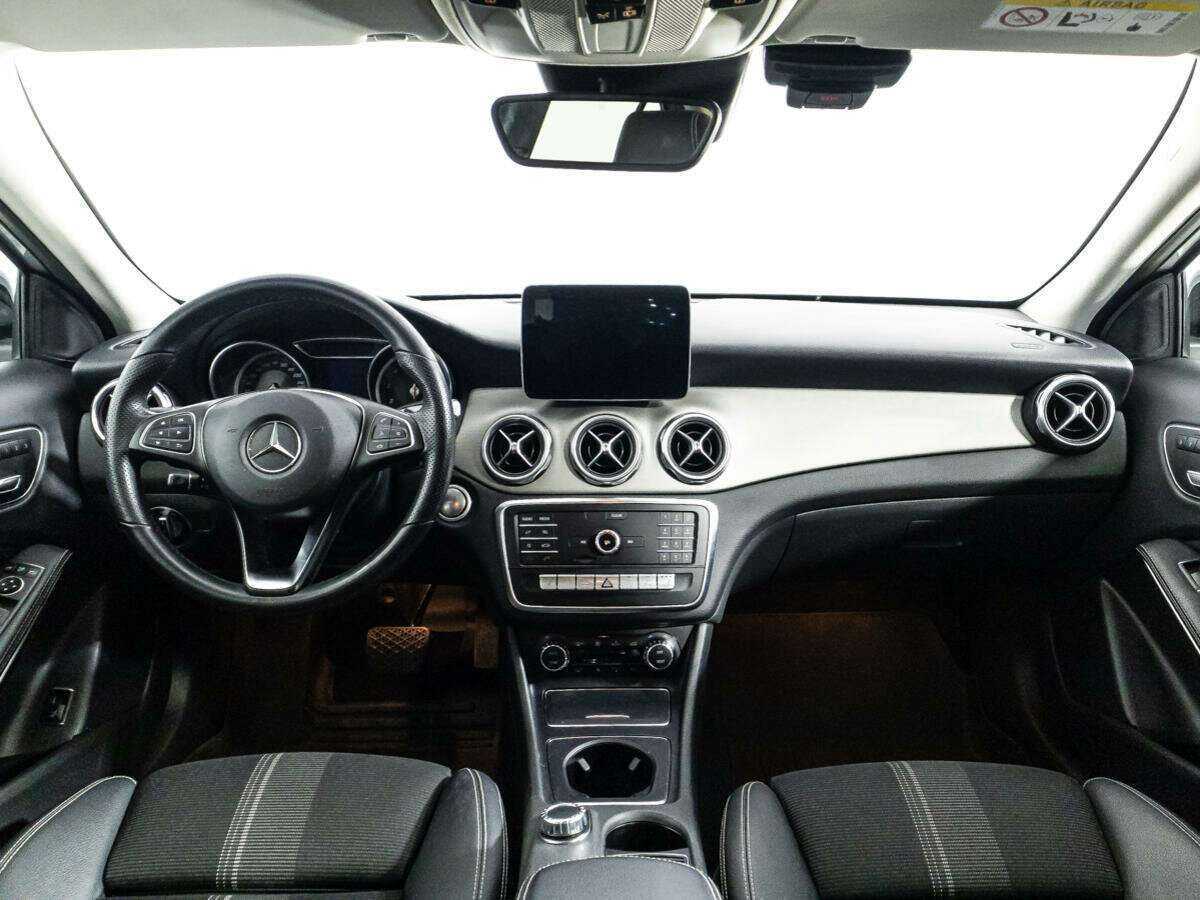 Mercedes-Benz GLA 200, 2019 Фото №13