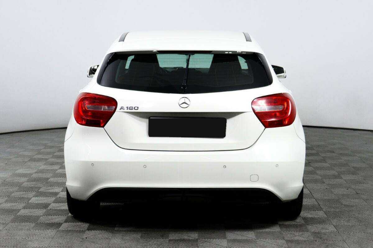 Mercedes-Benz A-Класс 180, 2013 Фото №6