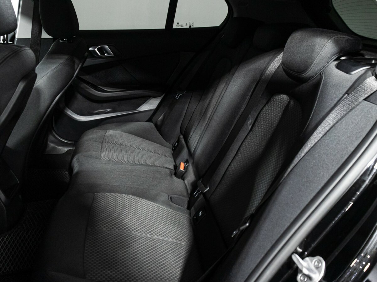 BMW 1 серии 116d III (F40), 2020 Фото №10