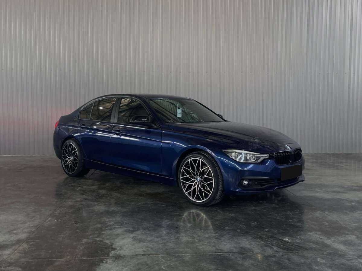 BMW 3 серии 320i xDrive, 2018 Фото №3