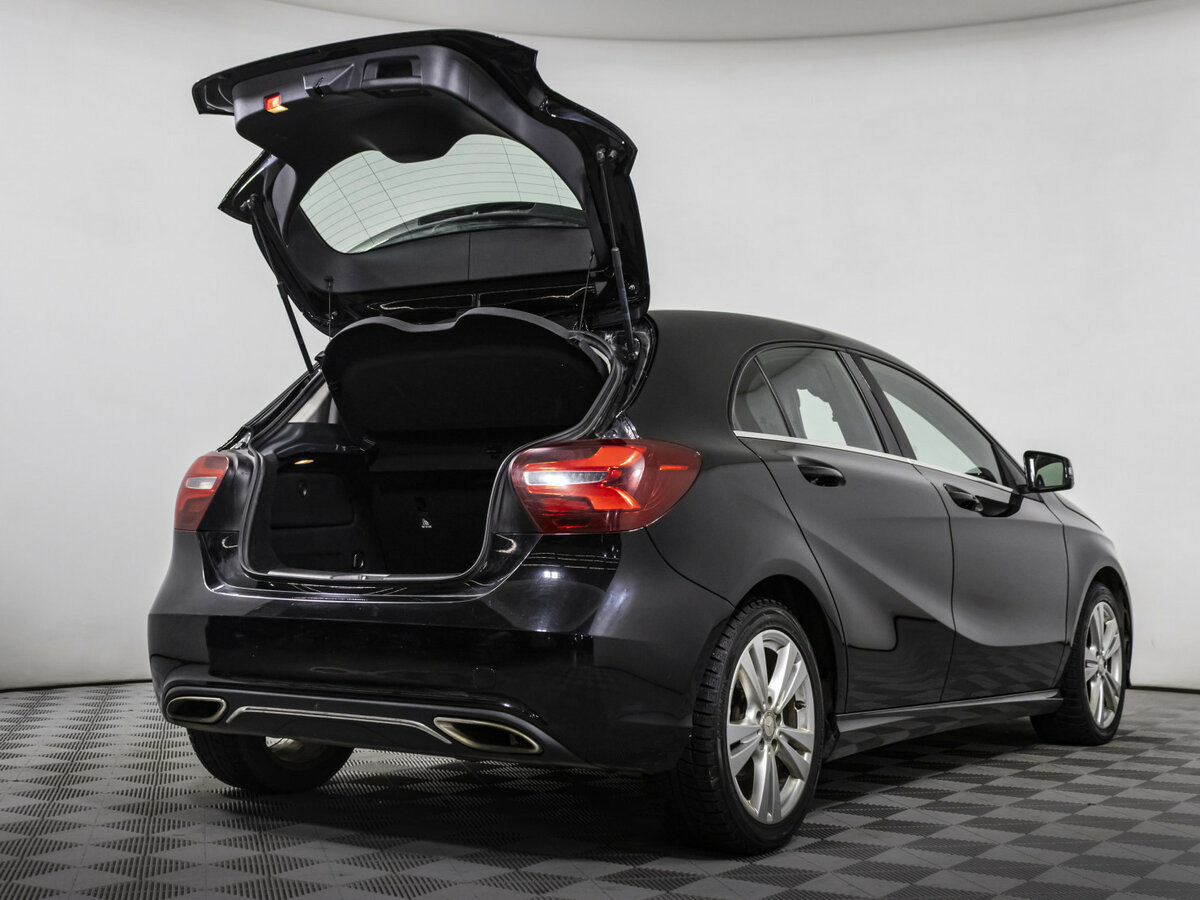Mercedes-Benz A-Класс 180 III (W176) Рестайлинг, 2016 Фото №16