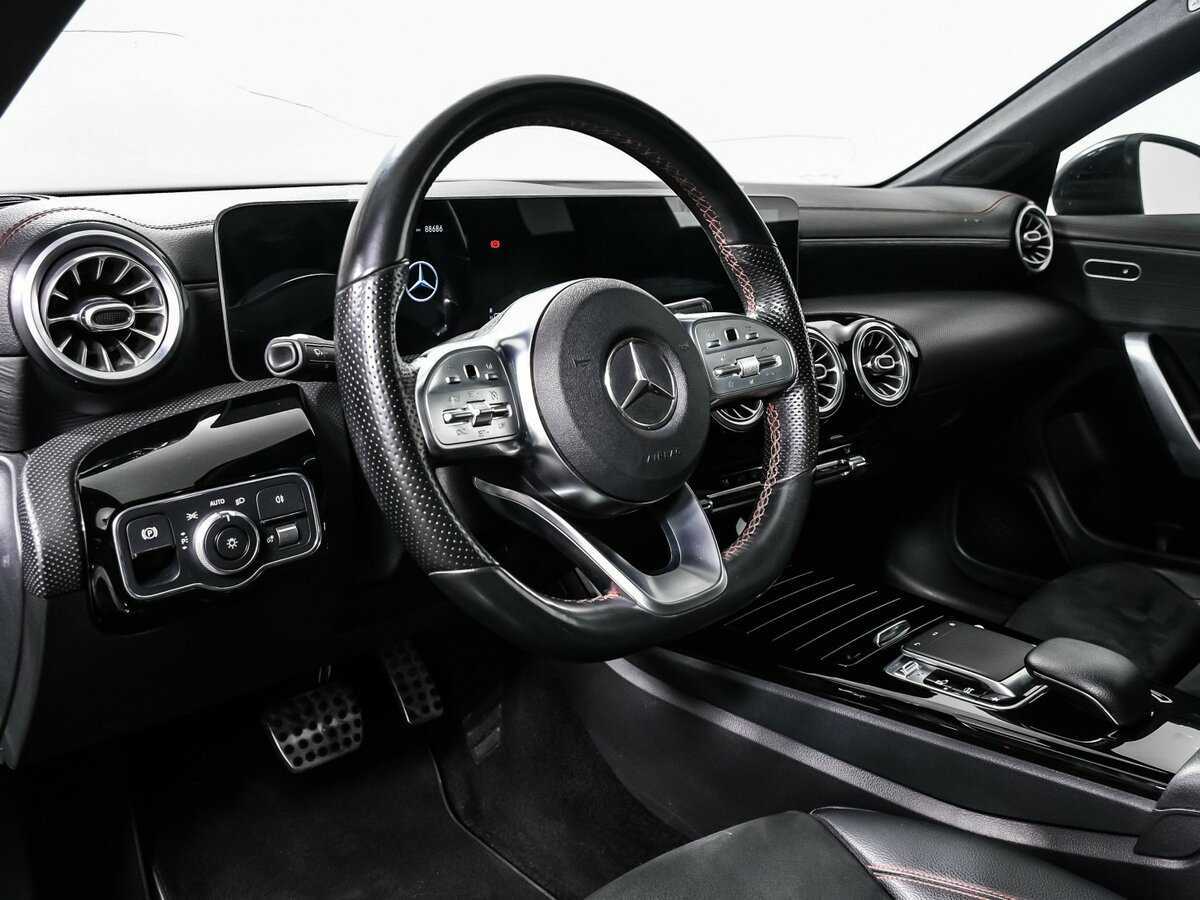 Mercedes-Benz CLA 200, 2019 Фото №12