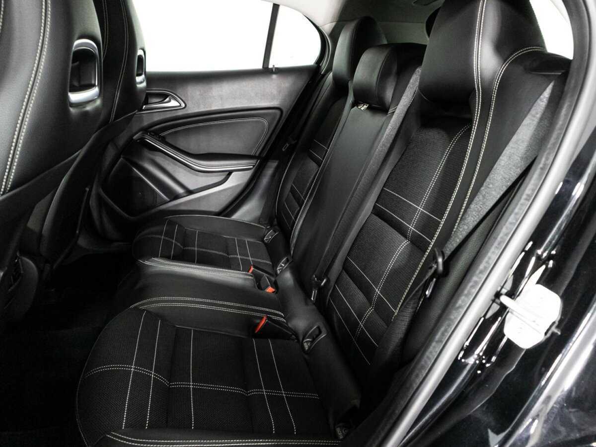 Mercedes-Benz GLA 200, 2014 Фото №10