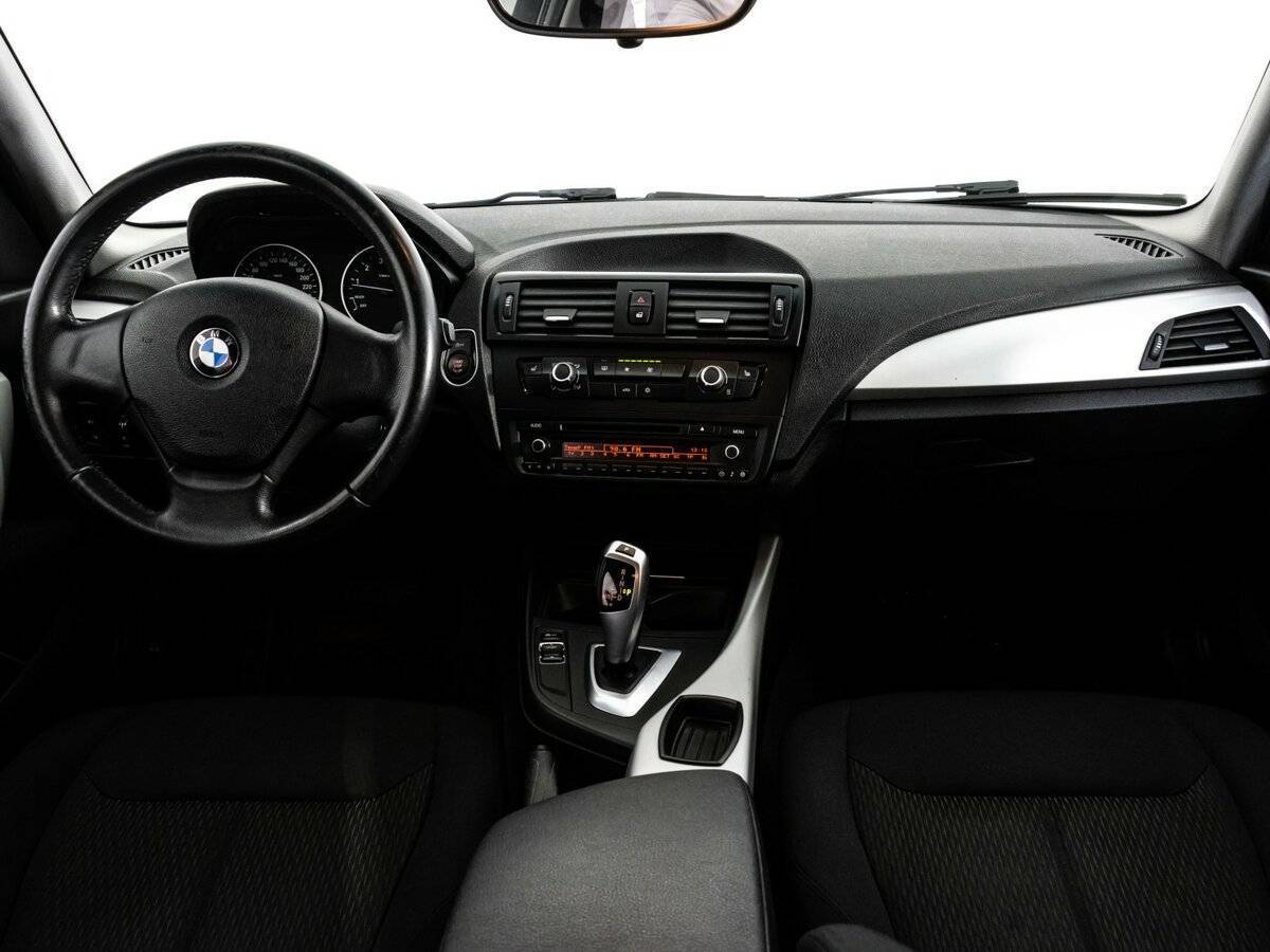 BMW 1 серии 116i, 2012 Фото №8