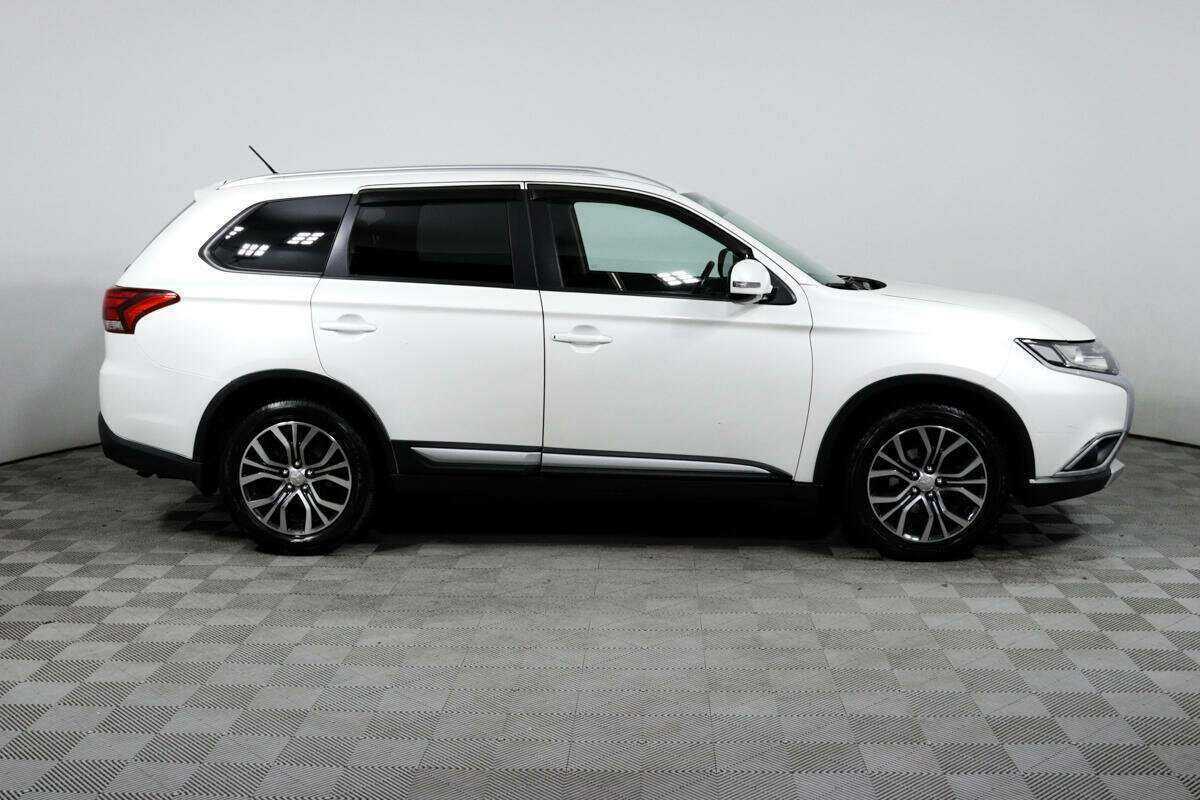 Mitsubishi Outlander, 2015 Фото №4