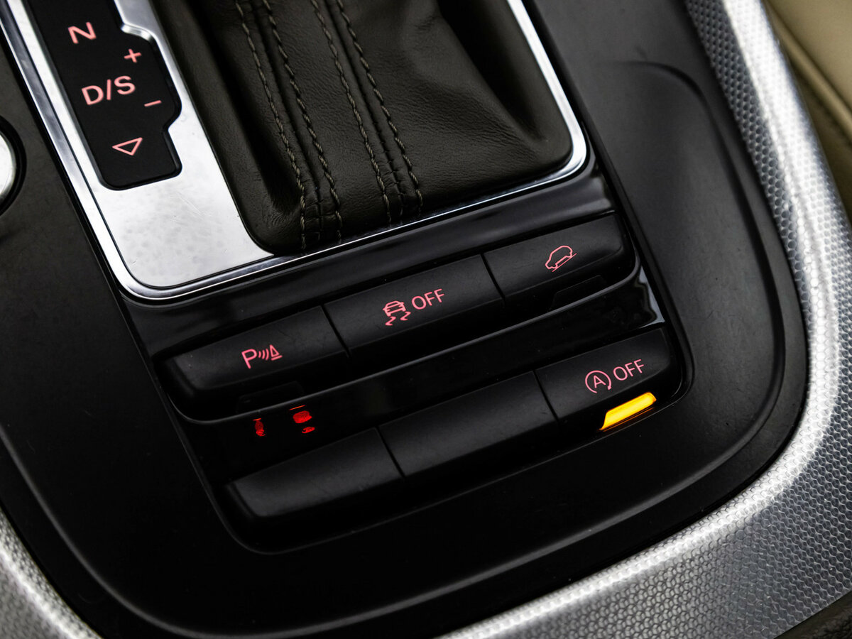 Audi Q5 I (8R) Рестайлинг, 2012 Фото №14