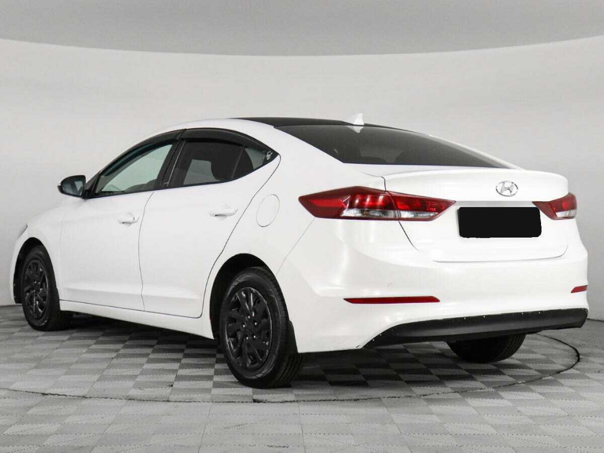 Hyundai Elantra, 2018 Фото №3