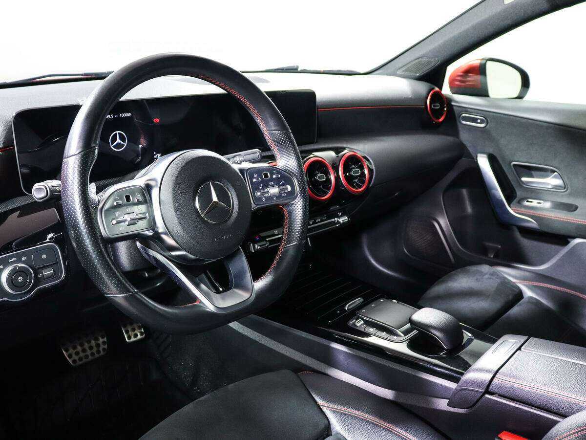 Mercedes-Benz A-Класс 200, 2020 Фото №14