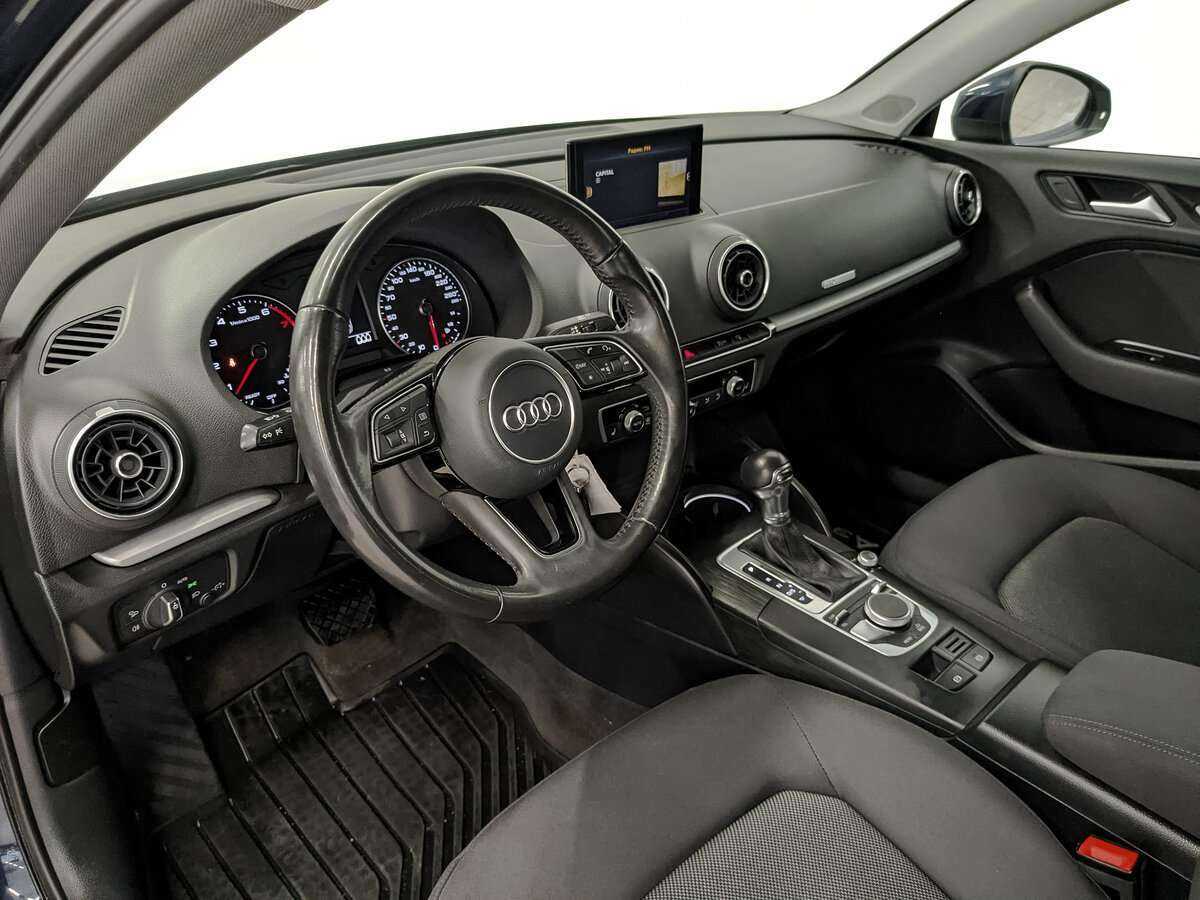 Audi A3, 2016 Фото №10