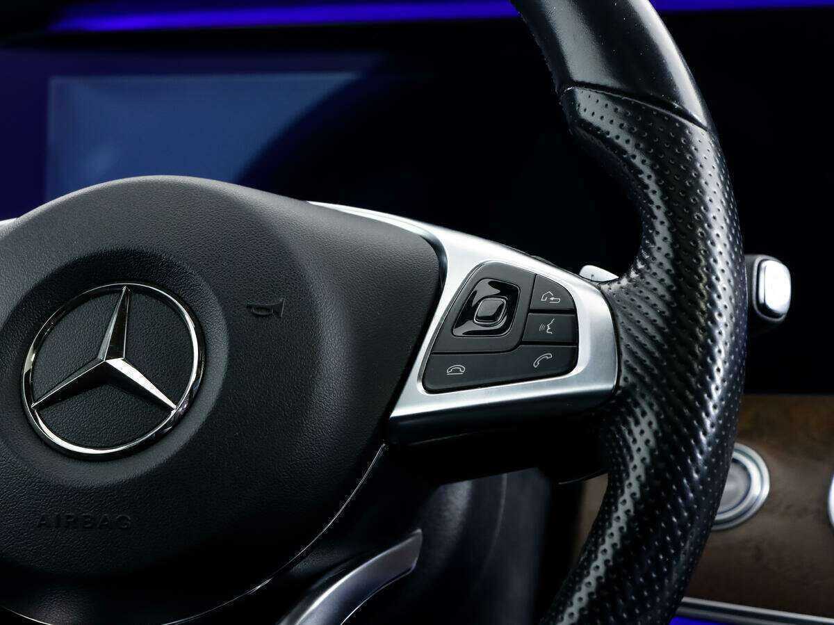 Mercedes-Benz E-Класс 200, 2017 Фото №20