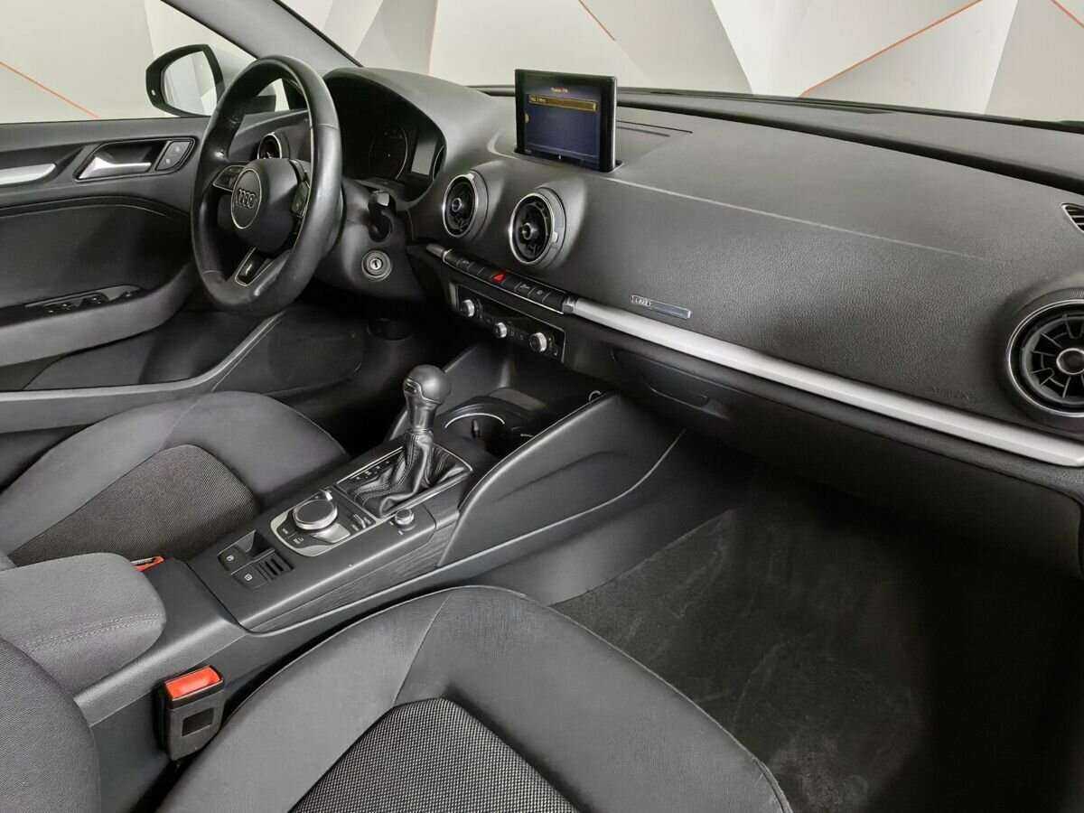 Audi A3, 2019 Фото №9