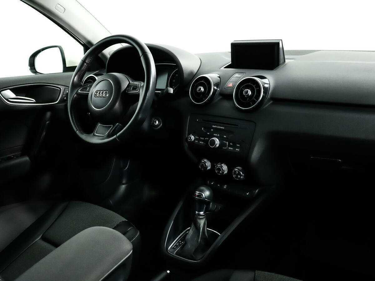 Audi A1 Sportback, 2014 Фото №13