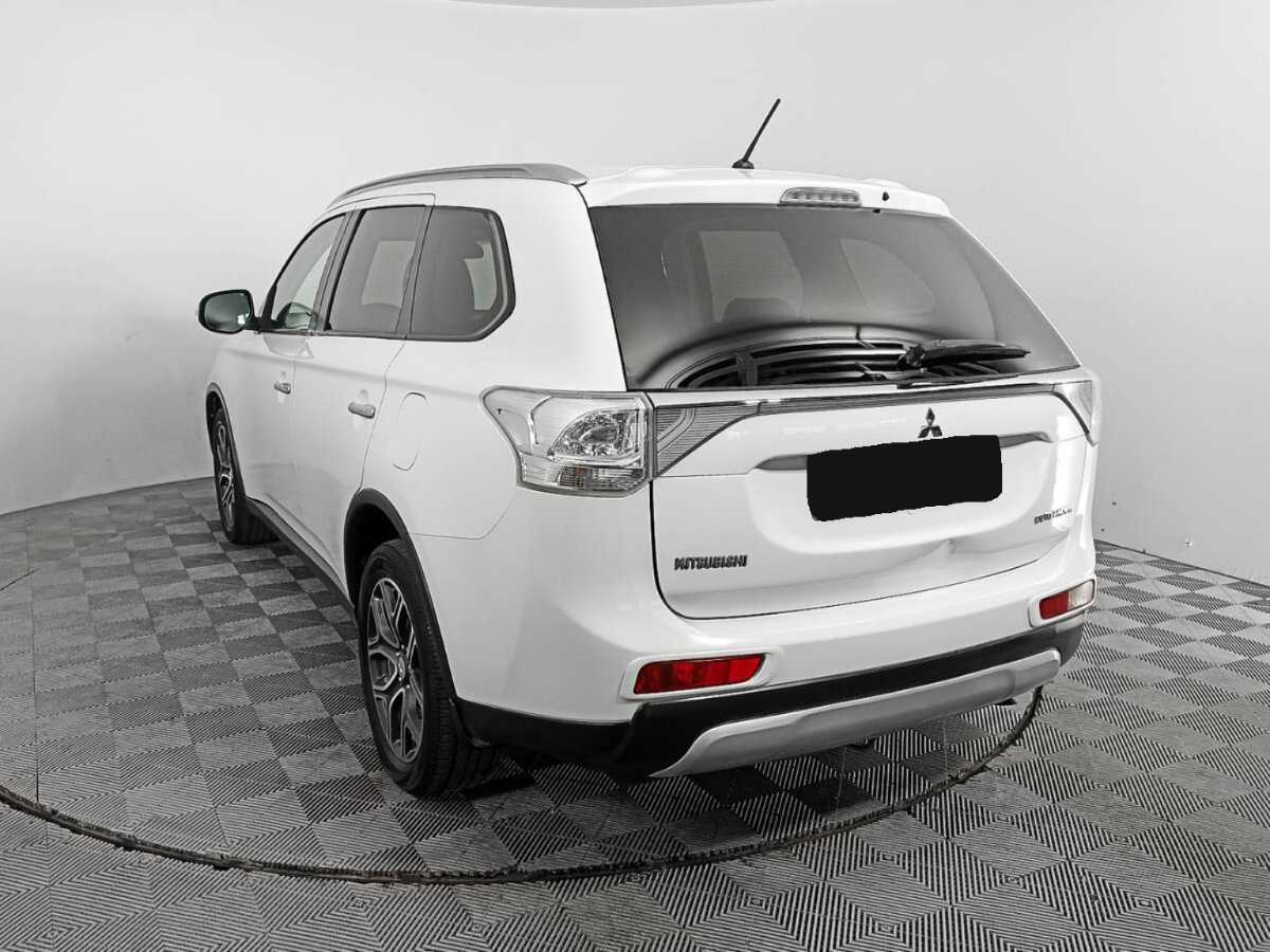 Mitsubishi Outlander, 2014 Фото №6