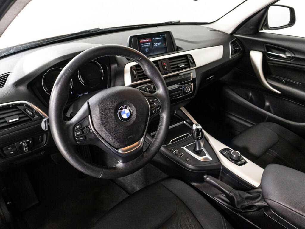 BMW 1 серии 118i, 2017 Фото №11