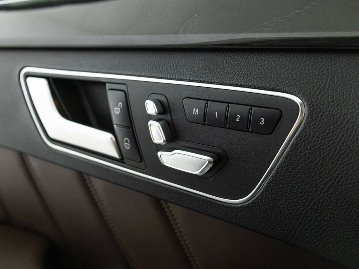 Mercedes-Benz E-Класс 300 IV (W212, S212, C207) Рестайлинг, 2013 Фото №15