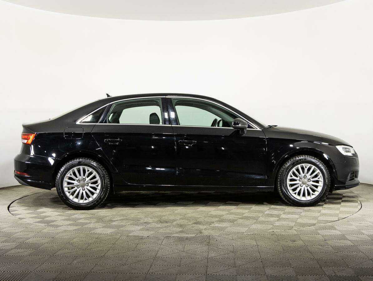 Audi A3, 2018 Фото №4